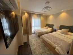 شقة للبيع جنب مول العرب