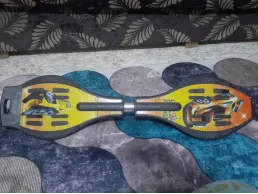 سكيت بورد بحاله ممتازه للبيع