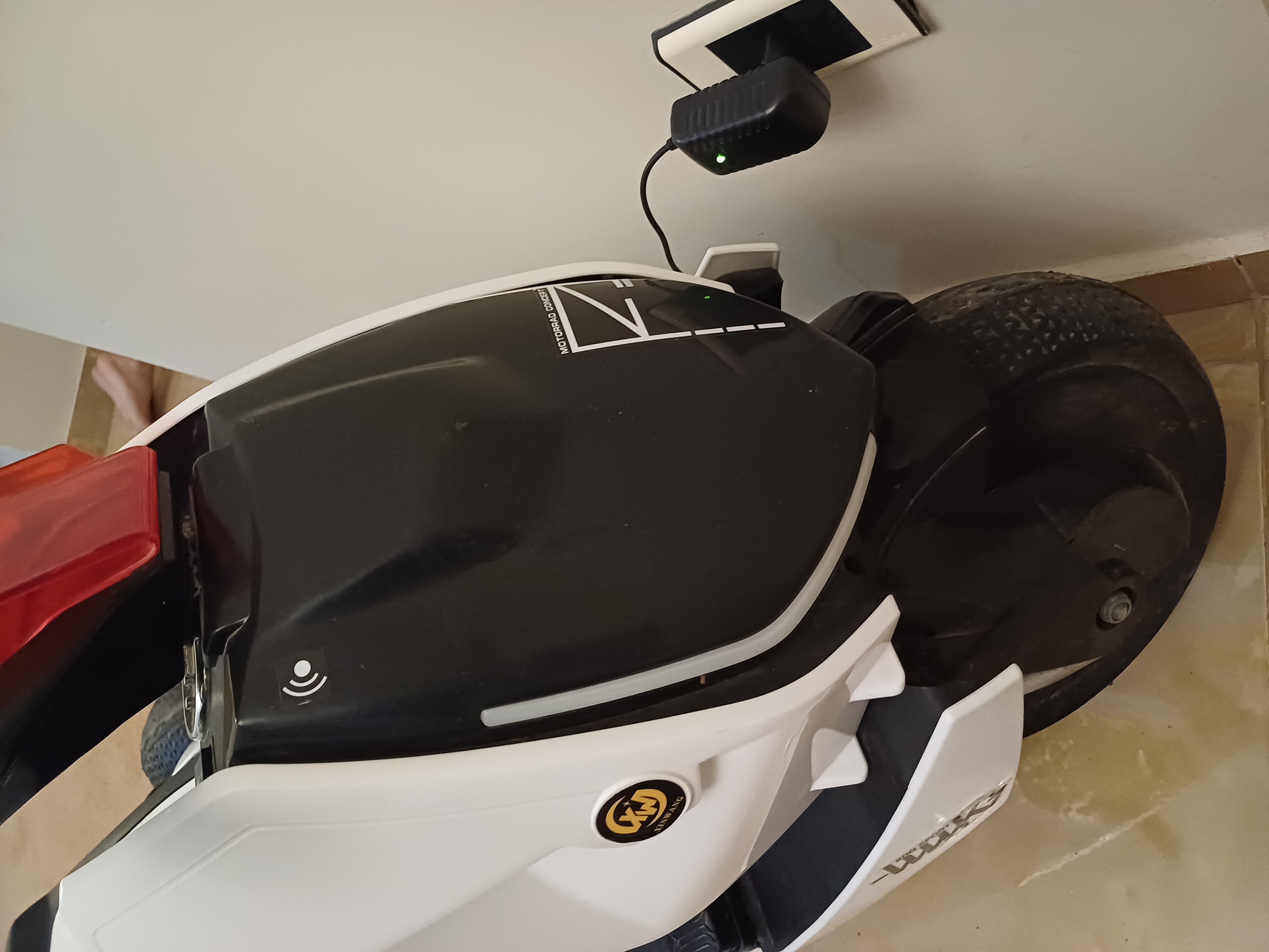 🔥 سكوتر أطفال كهربائي للبيع – فرصة