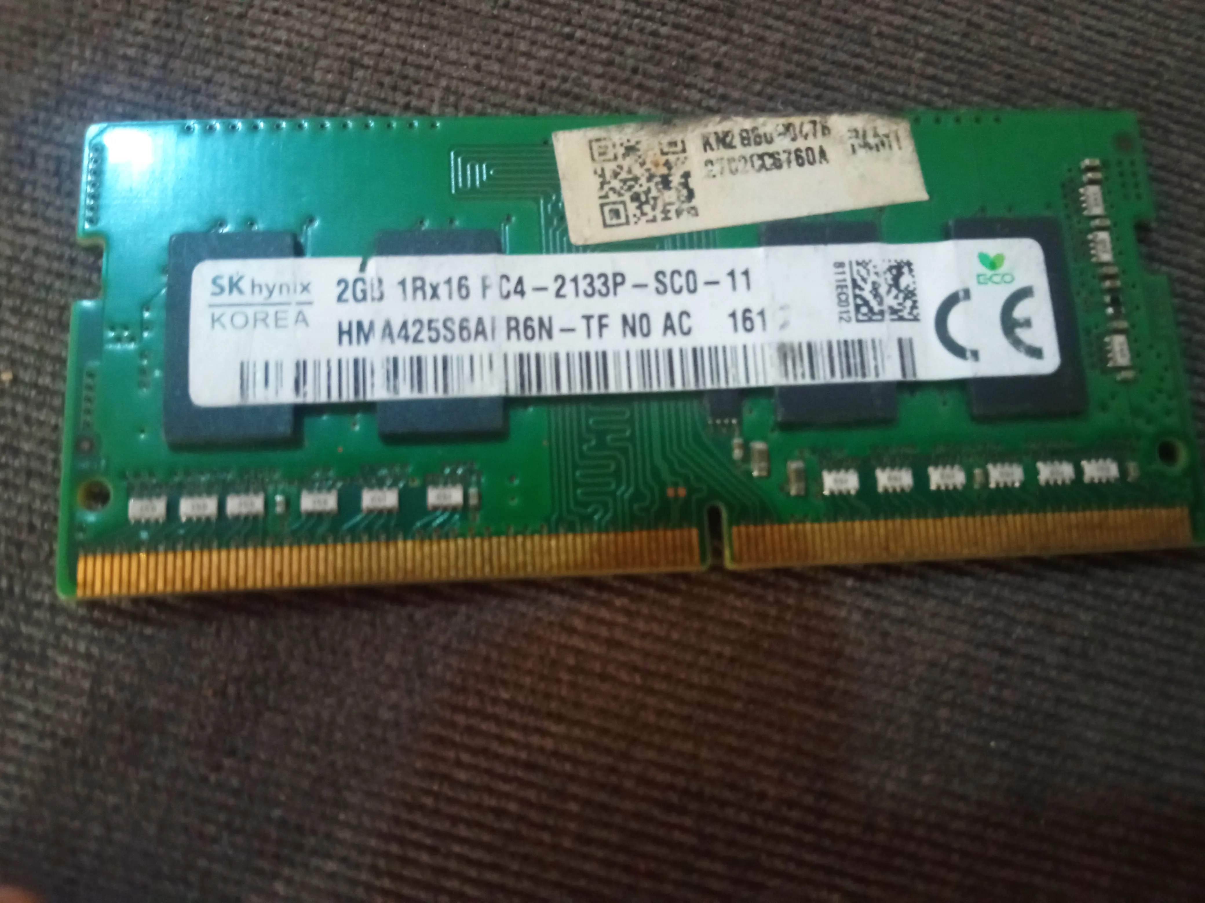 ذاكرة وصول عشوائي (RAM) لاب توب 2 جيجا DDR4 - SK hynix أصلية